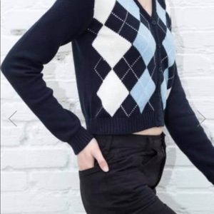 Brandy Melville Elizabeth sweater